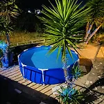 וילה The Citrus House *