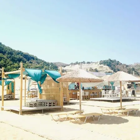 The Citrus House Kalavarda