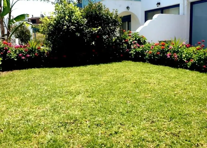 빌라 The Citrus House Kalavárda